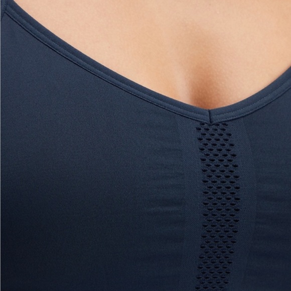 Fabletics Sync Seamless Midi Bralette size XS - Picture 5 of 5